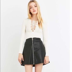 Project Social T ❤️ Urban Outfitters XS Lace-up